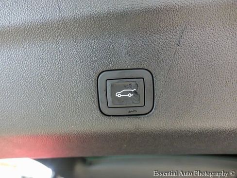 Certified 2025 Cadillac Escalade Sport Platinum w/ LPO, Floor Liner Package image 25