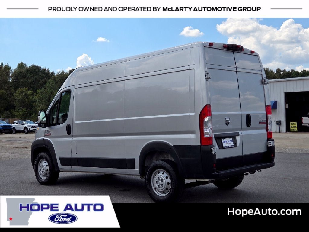 Used 2021 RAM ProMaster 2500 w/ Interior LED Lighting Group FWD image 3