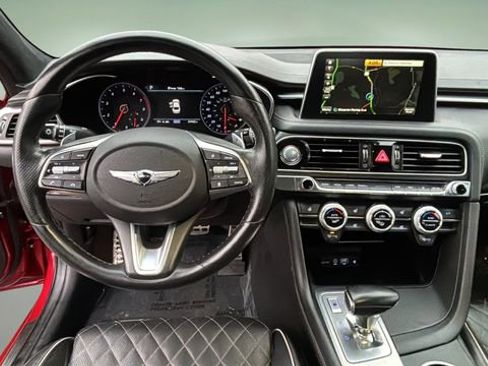 Used 2021 Genesis G70 3.3T w/ Sport Package image 9