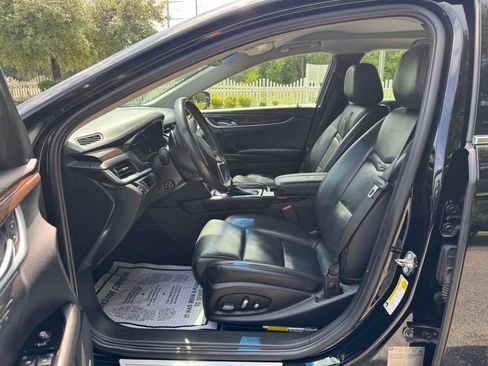 Used 2017 Cadillac XTS Luxury FWD image 9