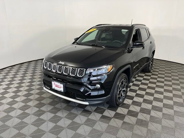 Used 2026 Jeep Compass Limited AWD/4WD image 3