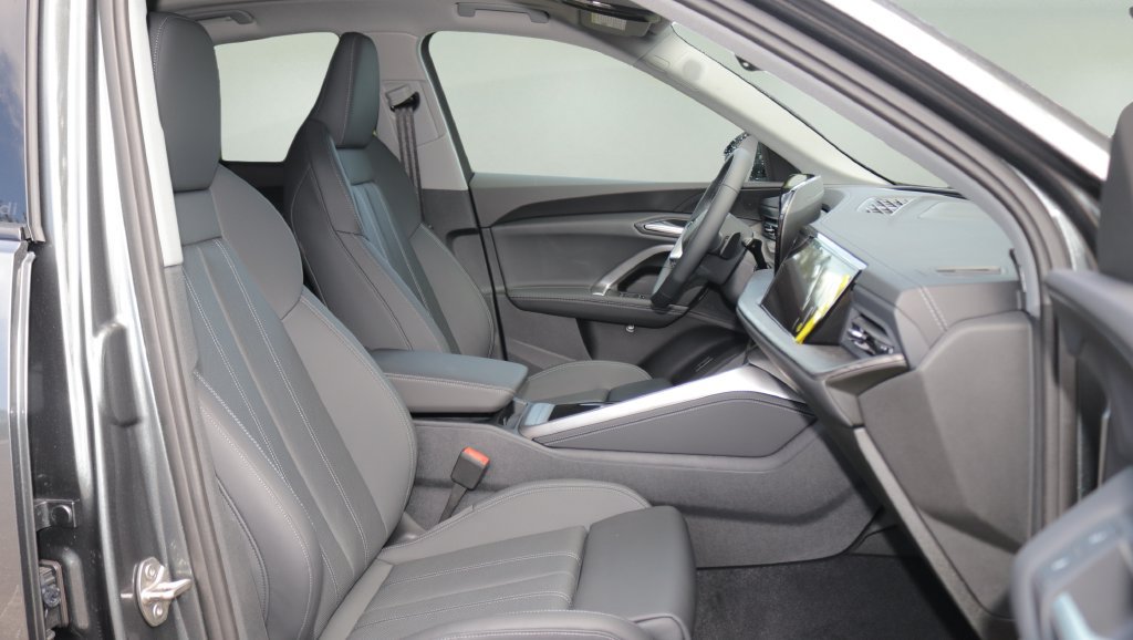 Used 2026 Audi Q5 Premium Plus AWD/4WD image 25
