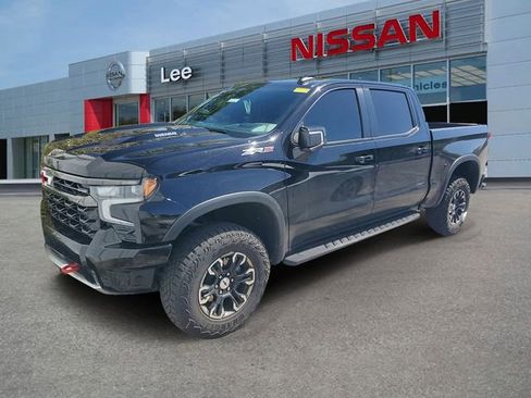 Used 2024 Chevrolet Silverado 1500 ZR2 w/ Technology Package image 1