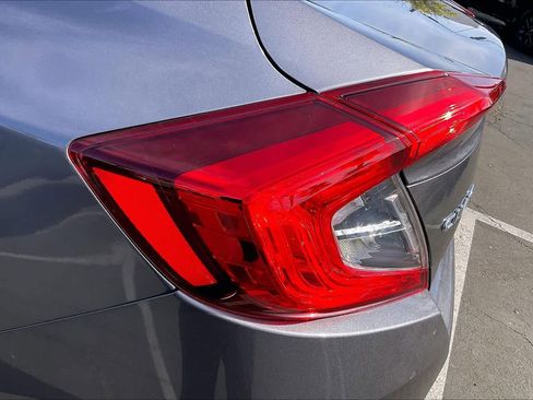 Used 2020 Honda Civic LX image 27