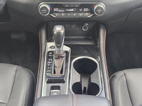 Used 2025 Nissan Altima 2.5 SR w/ SR Premium Package AWD/4WD image 17
