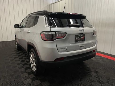Used 2025 Jeep Compass Limited AWD/4WD image 13
