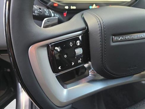 New 2025 Land Rover Range Rover SE image 17