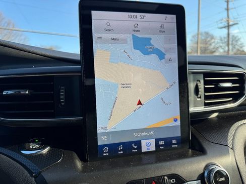 Used 2020 Ford Explorer ST w/ Premium Technology Package image 21