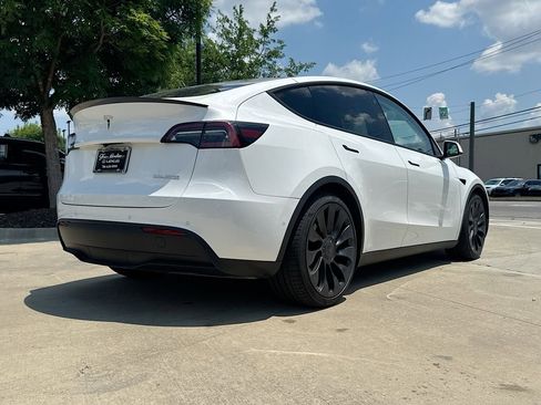 Used 2021 Tesla Model Y Performance AWD/4WD image 7