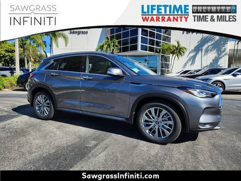 Used 2025 INFINITI QX50 Luxe AWD/4WD image 1