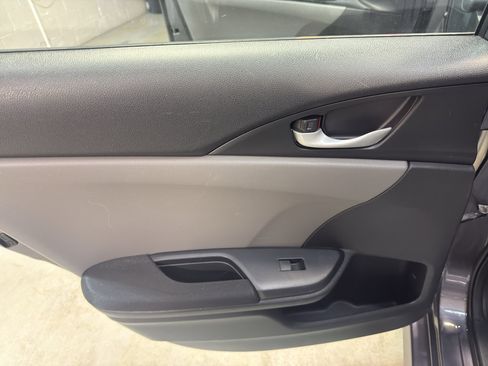 Used 2016 Honda Civic LX image 25