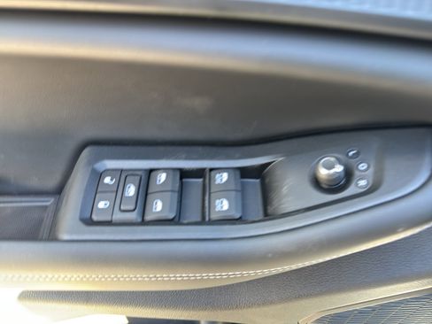 New 2025 Jeep Grand Cherokee Laredo image 27