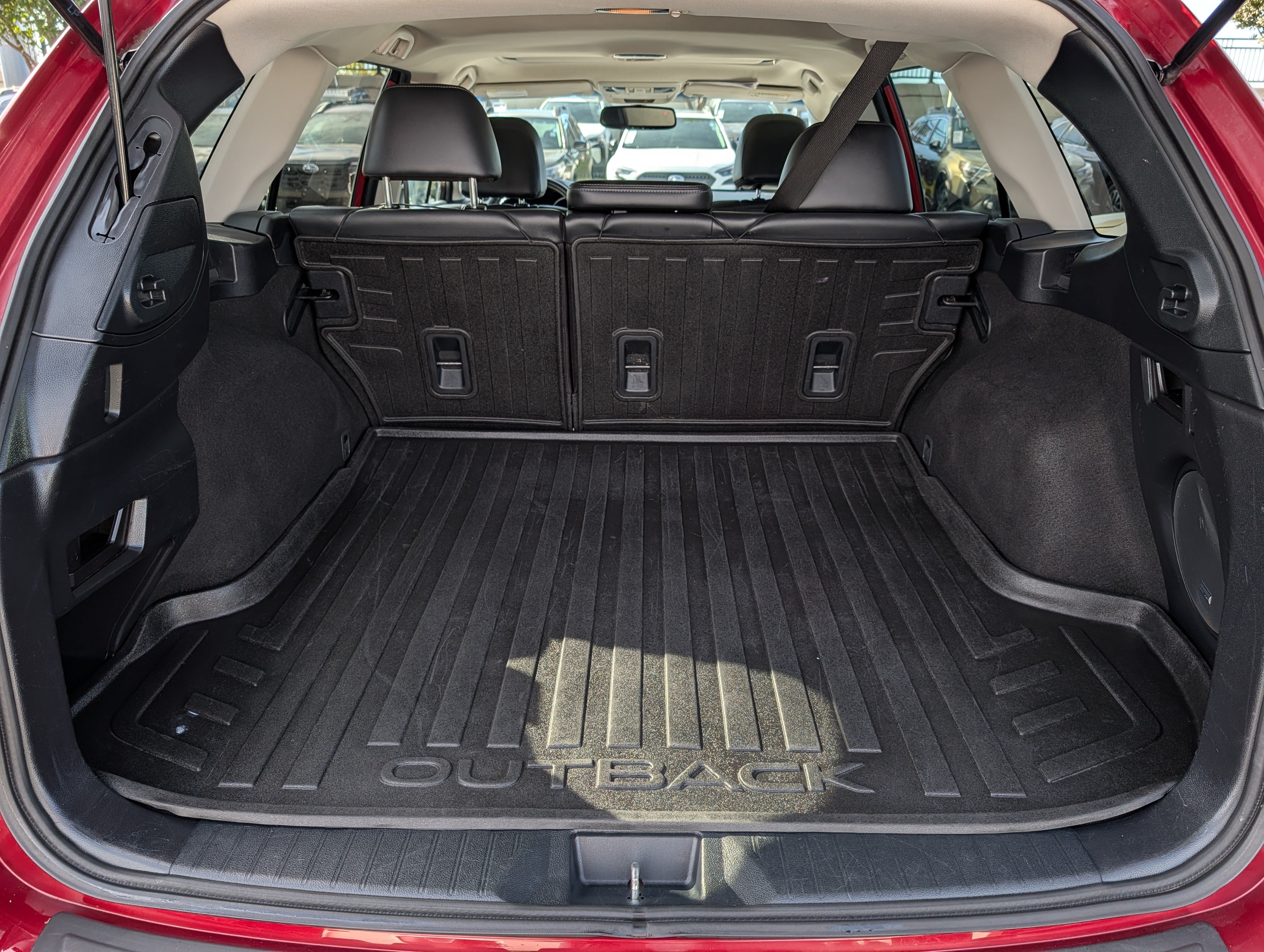 Used 2015 Subaru Outback 2.5i Limited AWD/4WD image 18