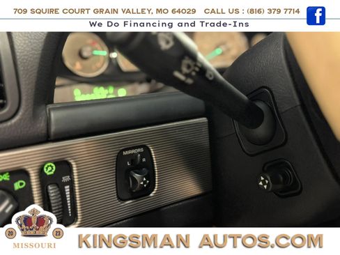 Used 2004 Ford Thunderbird RWD image 13