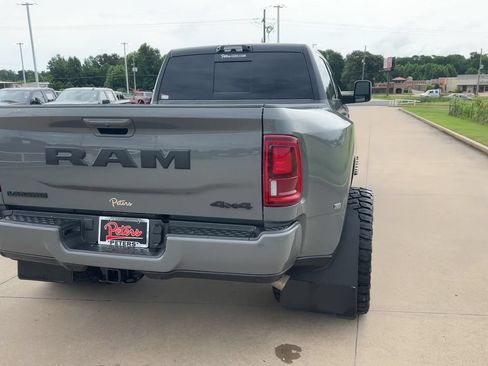 Used 2026 RAM 3500 Laramie w/ Night Edition AWD/4WD image 8