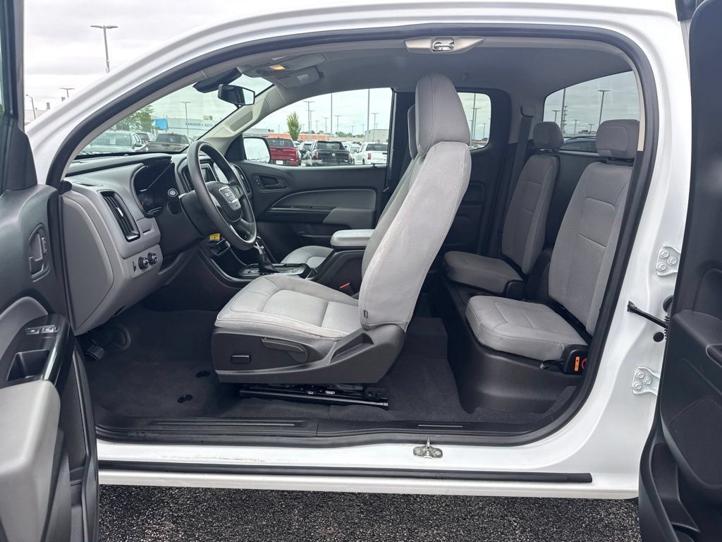 Used 2022 GMC Canyon Elevation Standard AWD/4WD image 27