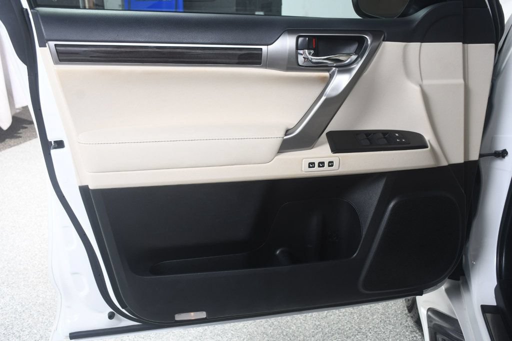 Used 2023 Lexus GX 460 Premium AWD/4WD image 22