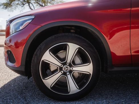 Used 2017 Mercedes-Benz GLC 300 4MATIC Coupe w/ Premium 2 Package image 10