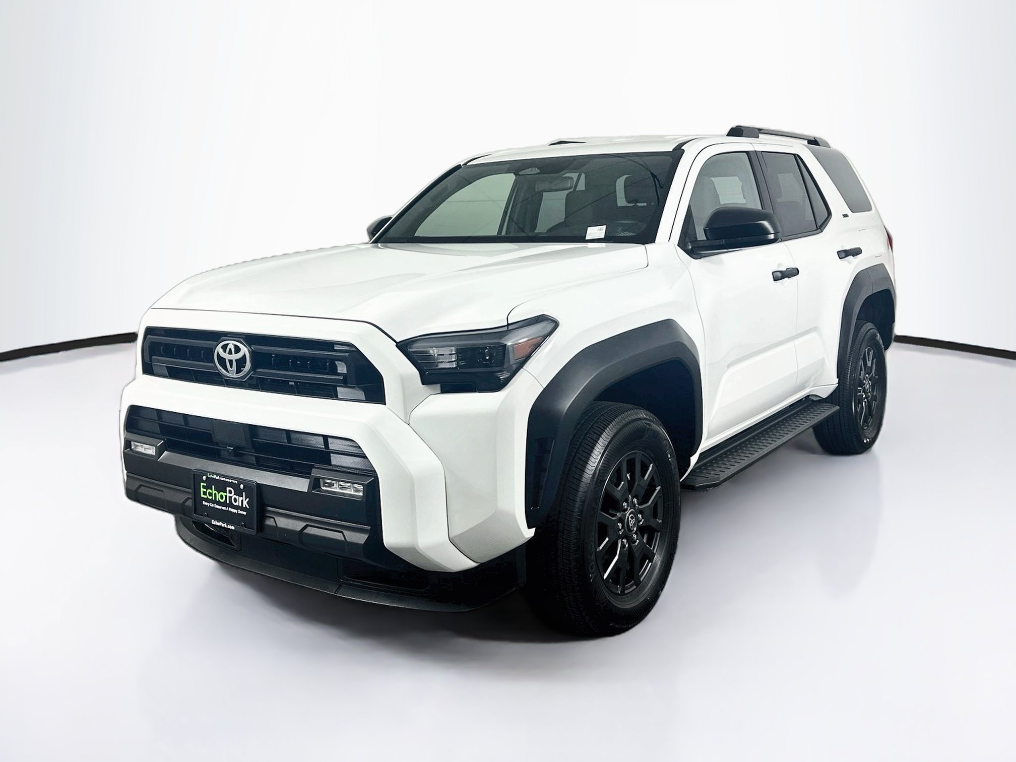 Used 2025 Toyota 4Runner SR5 AWD/4WD image 3