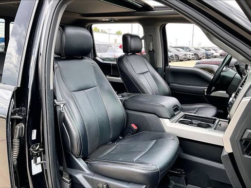 Used 2021 Ford F250 Lariat AWD/4WD image 5