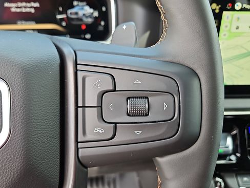 New 2026 GMC Sierra 1500 AT4 w/ Technology Package AWD/4WD image 18