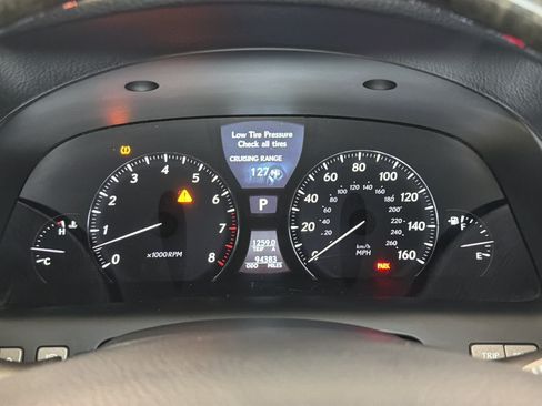 Used 2012 Lexus LS 460 w/ Luxury Value Edition RWD image 29