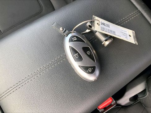 Used 2025 Hyundai Tucson SEL AWD/4WD image 13