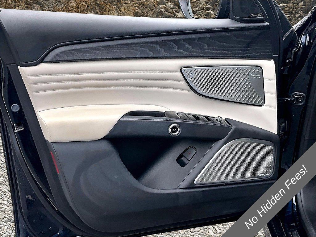 Used 2023 Maserati Grecale Modena AWD/4WD image 17