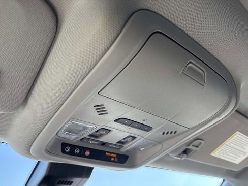 Certified 2024 GMC Terrain AT4 w/ Infotainment Package II image 24