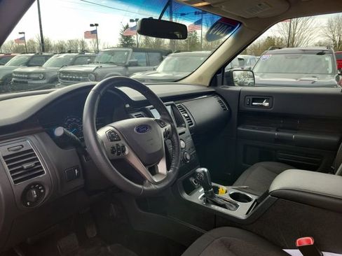 Certified 2019 Ford Flex SEL w/ Class III Trailer Tow Package image 14