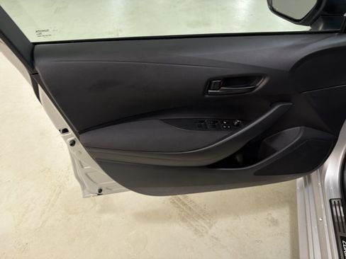 Used 2026 Toyota Corolla LE FWD image 17