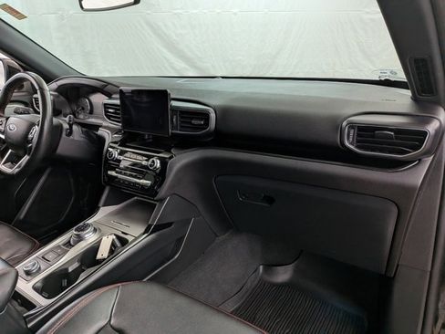 Used 2023 Ford Explorer ST-Line w/ Class IV Trailer Tow Package image 28