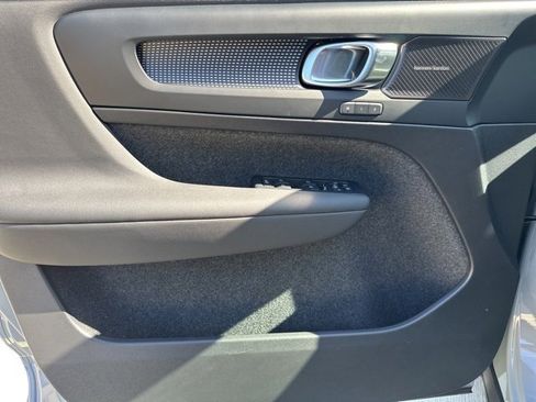 New 2026 Volvo XC40 B5 Ultra w/ Climate Package image 12