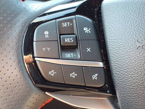 Used 2025 Ford Explorer ST-Line AWD/4WD image 25