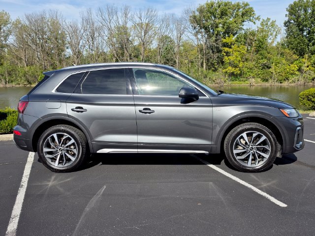 Used 2023 Audi Q5 2.0T Premium w/ Convenience Package AWD/4WD image 5