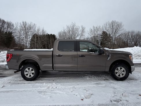Used 2022 Ford F150 XLT w/ Trailer Tow Package image 10