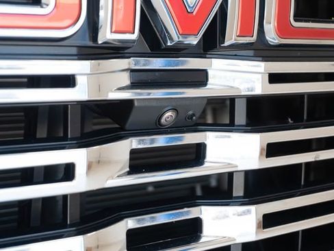 Used 2023 GMC Sierra 1500 Denali AWD/4WD image 11
