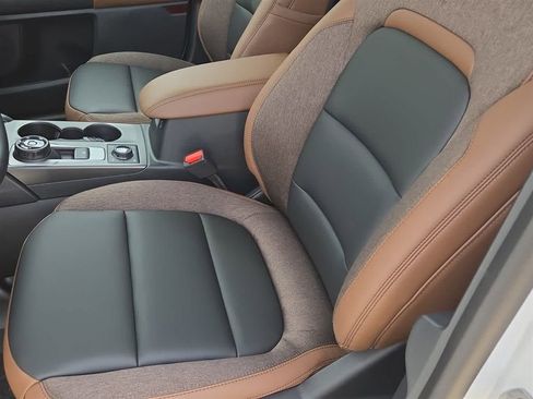 New 2026 Ford Bronco Sport Outer Banks w/ Sasquatch Outer Banks Package AWD/4WD image 20