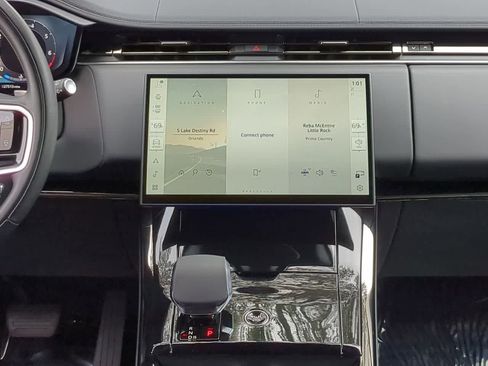 Used 2025 Land Rover Range Rover Sport SE image 30