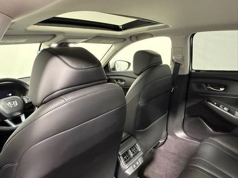 Used 2024 Honda Accord Touring image 38