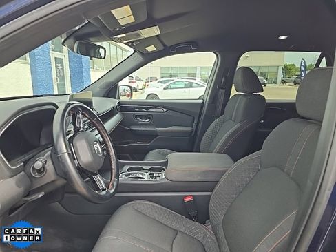 Used 2023 Honda Pilot Sport image 5