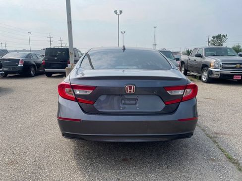 Used 2018 Honda Accord EX-L image 11