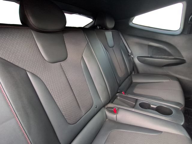 Used 2020 Hyundai Veloster Turbo FWD image 25
