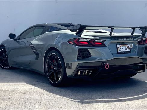 Used 2022 Chevrolet Corvette Stingray Preferred Conv w/ Z51 Performance Package RWD image 4