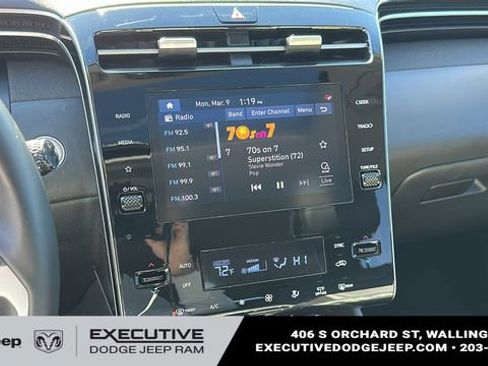 Used 2023 Hyundai Tucson SEL w/ Convenience Package image 16