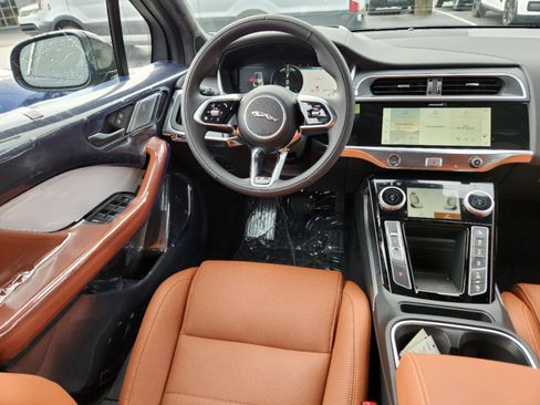 New 2024 Jaguar I-PACE R-Dynamic HSE image 12