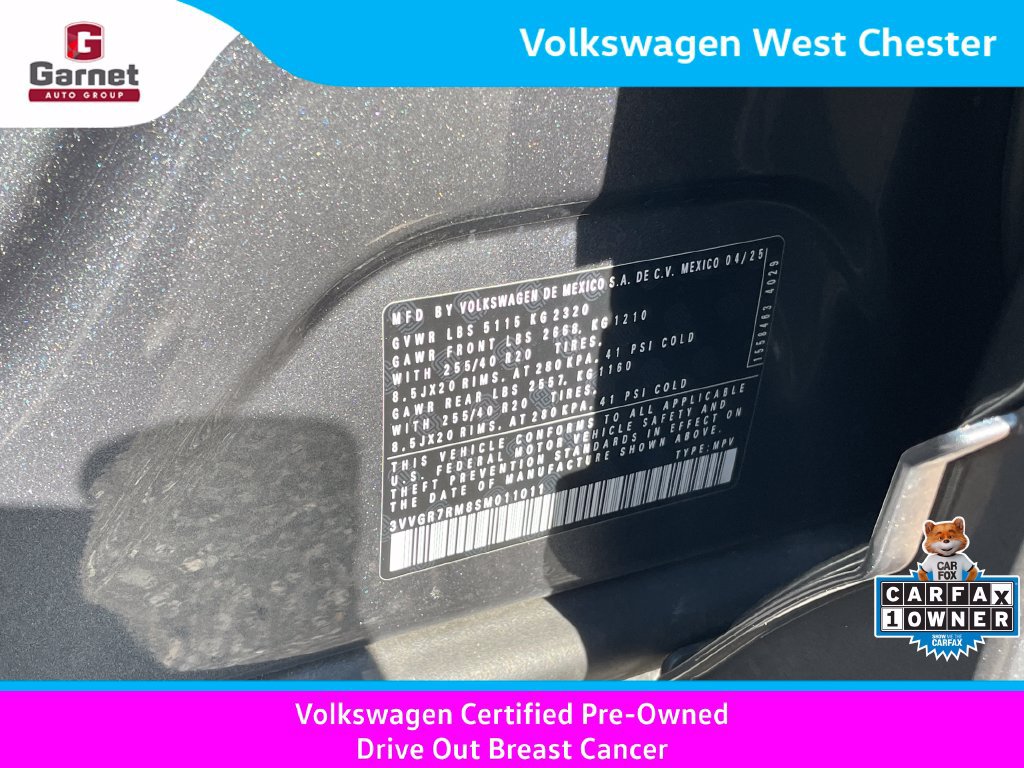 Certified 2025 Volkswagen Tiguan SE R-Line AWD/4WD image 17