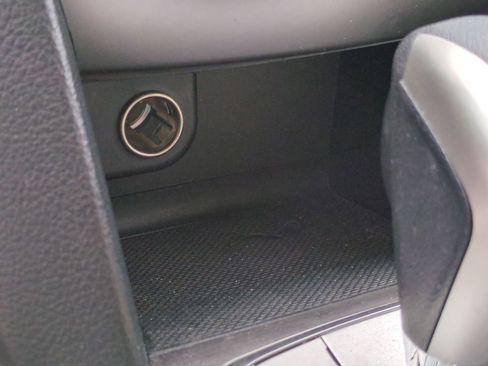 Used 2012 Subaru Outback 2.5i Premium w/ Popular Pkg 1B image 32