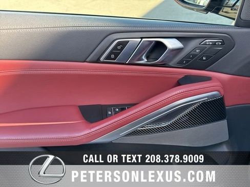 Used 2022 BMW X6 M50i w/ Premium Package image 23