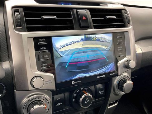 Used 2020 Toyota 4Runner SR5 Premium image 23